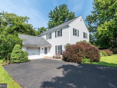 2045 Foster Rd