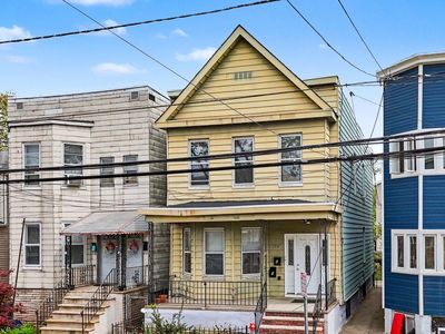 176 Boyd Ave