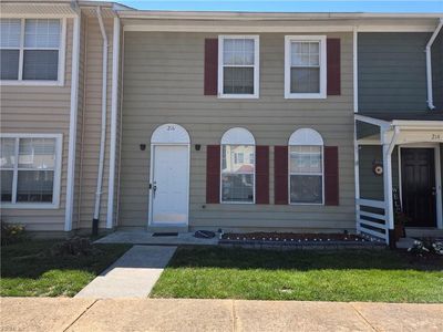 216 Whitewater Dr