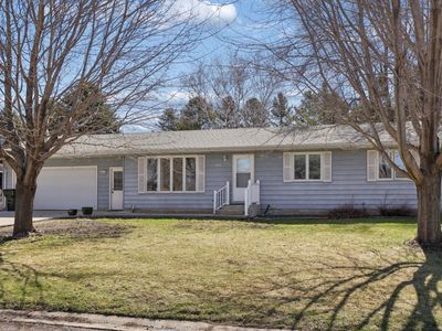 908 Pleasantview Dr SE