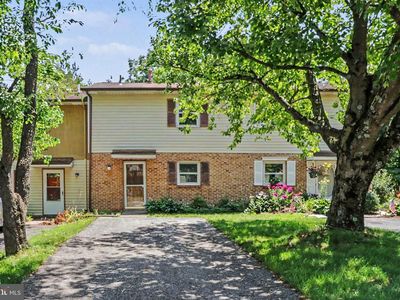 3 Dartmouth Ct