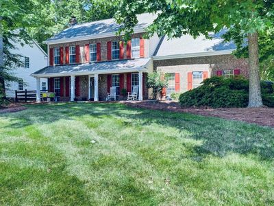 2908 Pinewood Hill Dr