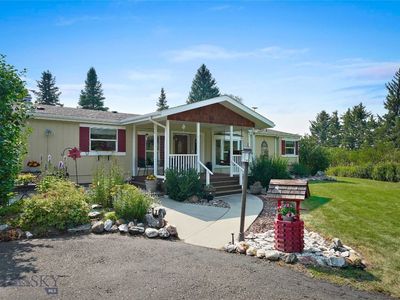 9635 Cottonwood Rd