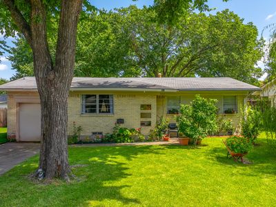 301 W Ridgewood Dr