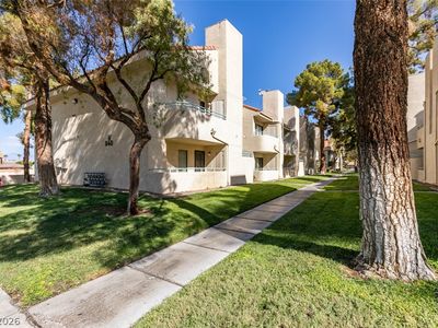 Property at 940 N Sloan Ln APT 203, Sunrise Manor Town, NV