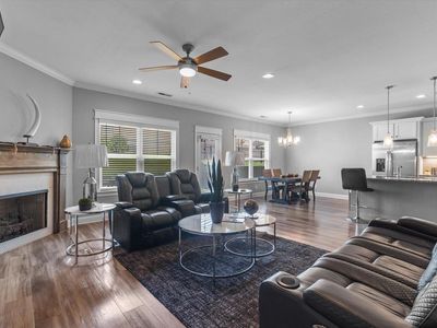 10211 Stellata Ln