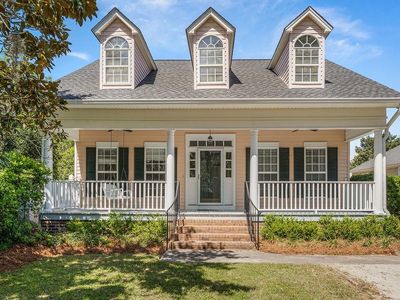 119 Berry Tree Dr.