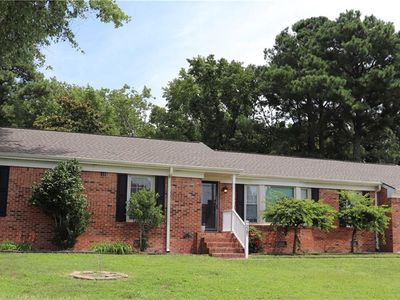 2301 Georgetown Blvd