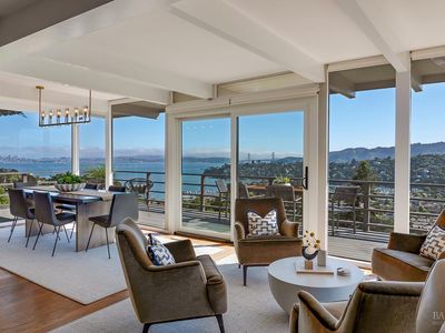 1754 Lagoon View Drive