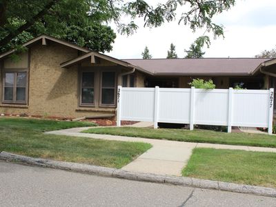 2671 Roundtree Dr #1