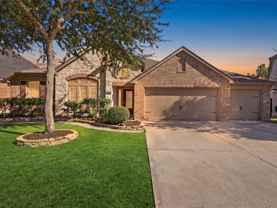 13812 Lakewater Dr