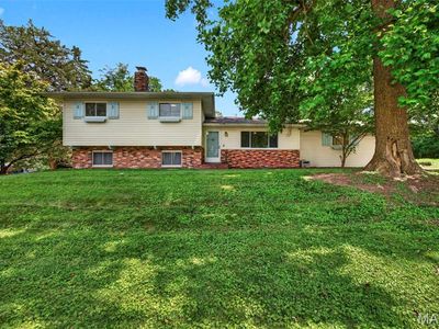 3820 Berview Ln