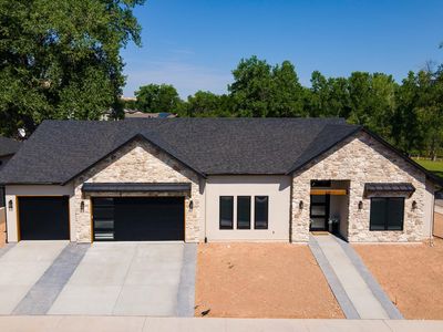631 Manzana Dr