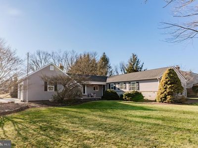 Property at 23 Wooden Bridge Ct, Holland, PA