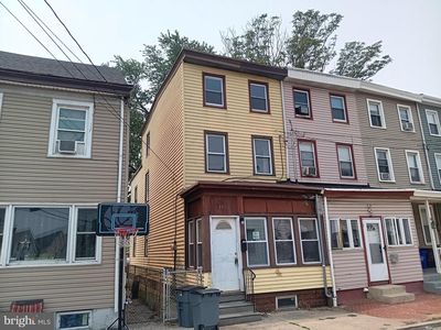 Property at 338 Morris St, Gloucester City, NJ