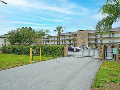 6100 12th St S APT 220