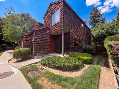 1555 Hecker Pass Rd APT C101