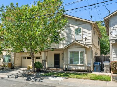 936 52nd St