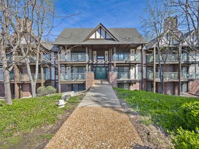 1420 Heritage Lndg APT 207