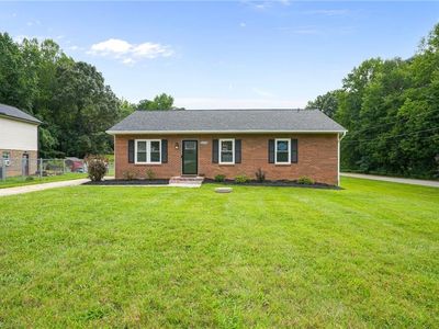 5006 Woodsboro Ln