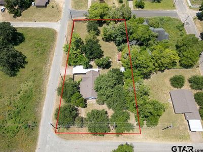 Property at 211 S Olive St, Grapeland, TX