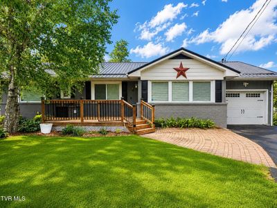 21322 Cavalier Cir