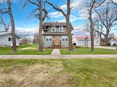701 E Caledonia Ave