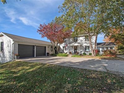 1002 E Hubach Hill Rd