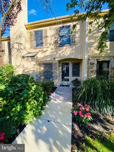 251 McIntosh Rd #89