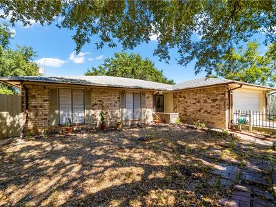 2210 Brighton Dr