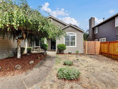 175 NE Chancellor Ct