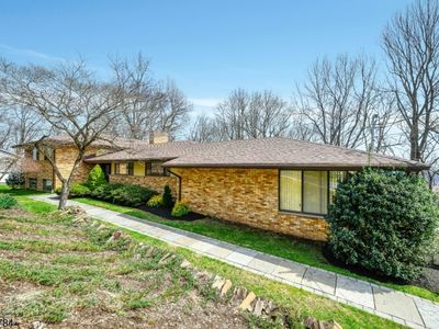 6 LYNNFIELD DRIVE