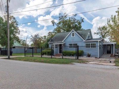 Property at 4303 Castor St, Houston, TX