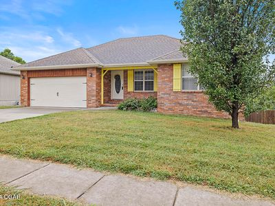 1102 E Fieldstone Dr