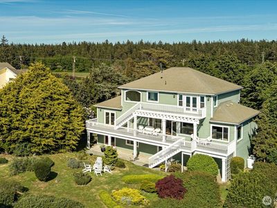 2029 West Beach Road