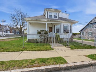 62 Topham St