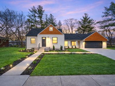 19133 Huntington Ave