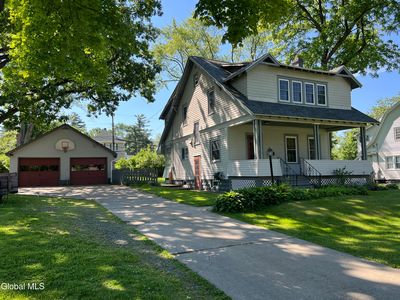 138 Eastholm Road