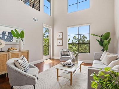 800 N 8th St Unit 305