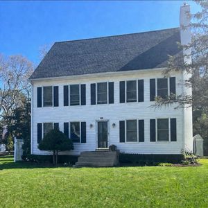 533 Montauk Hwy