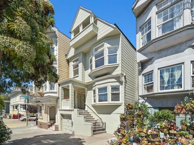1106 Masonic Ave