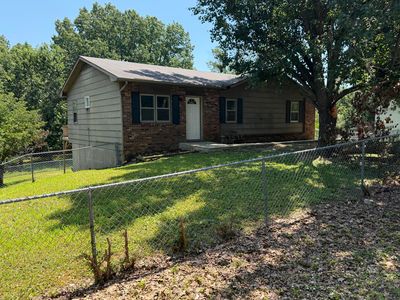 2208 Lynn Drive