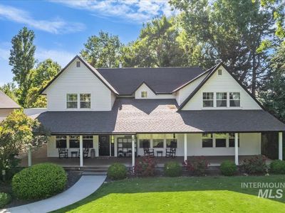 1825 W Beacon Light Rd