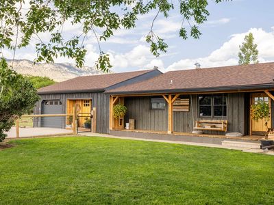 30 Carter Mountain Rd