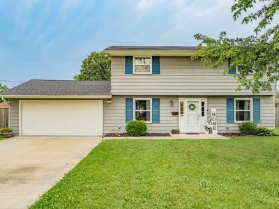 5605 Dartmouth Dr