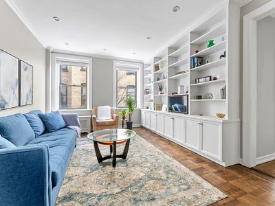70 Haven Ave APT 1F