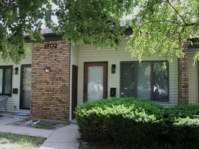 1702 Rockingham Dr APT 4