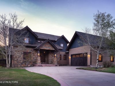 6452 Trumpet Swan Cir