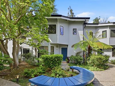 623 Middle Ave