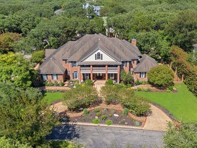 2 Charterwood